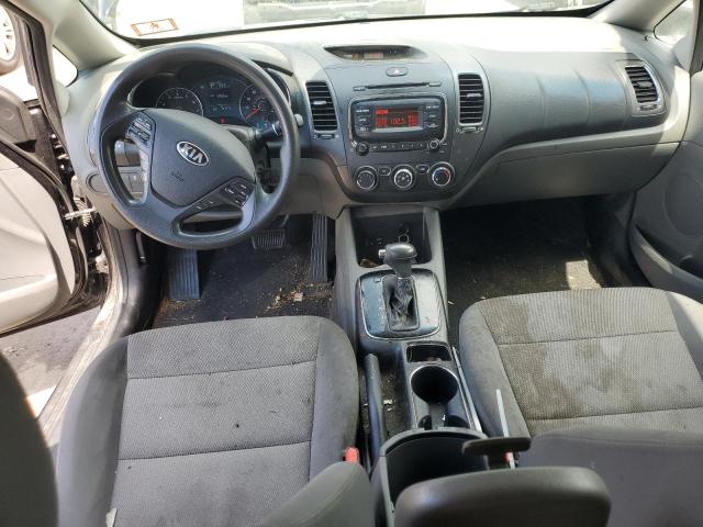 Photo 8 from auction – 2018 KIA FORTE LX with VIN 3KPFK4A7XJE235859