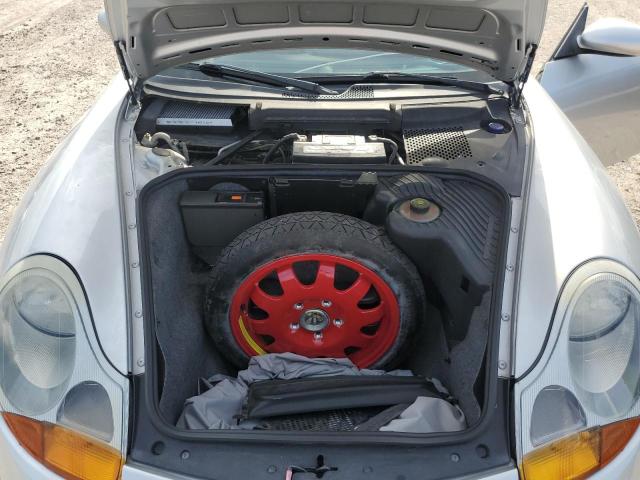 Photo 11 from auction – 1999 PORSCHE 911 CARRER with VIN WP0CA299XXS655644