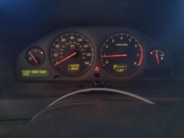 Photo 9 from auction – 2001 VOLVO V70 with VIN YV1SW53D612076616