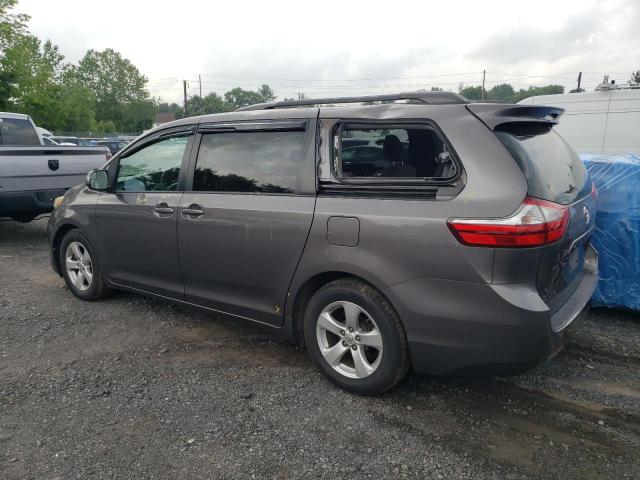 Photo 2 from auction – 2016 TOYOTA SIENNA LE with VIN 5TDKK3DC3GS729657