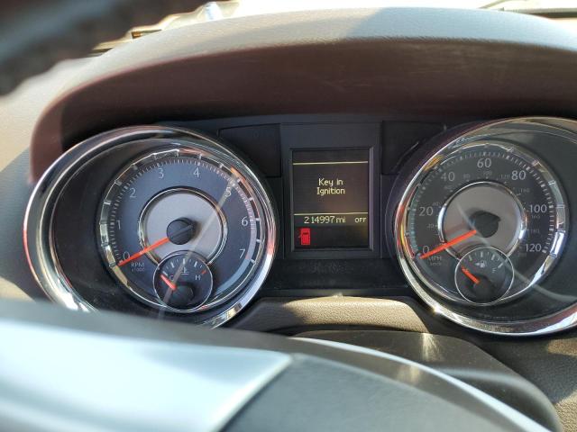 Photo 9 from auction – 2013 CHRYSLER TOWN & COU with VIN 2C4RC1BG1DR779418
