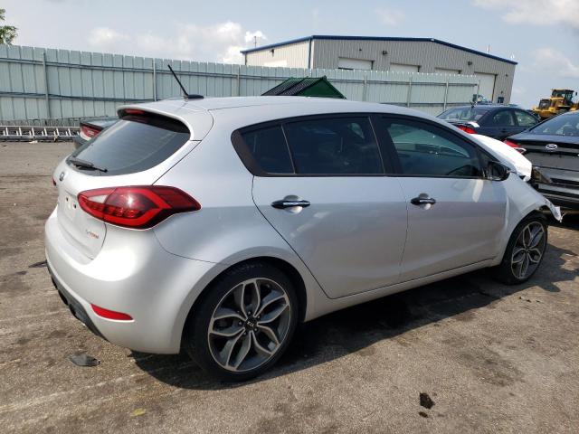 Photo 3 from auction – 2016 KIA FORTE SX with VIN KNAFZ5A34G5523487