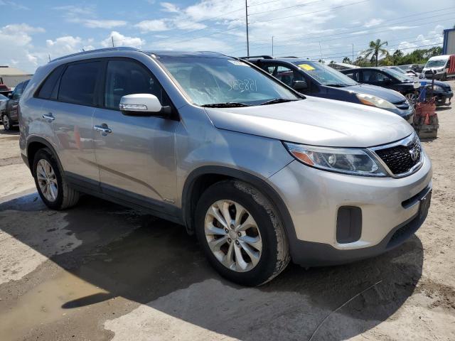 Photo 4 from auction – 2014 KIA SORENTO EX with VIN 5XYKUDA7XEG429552