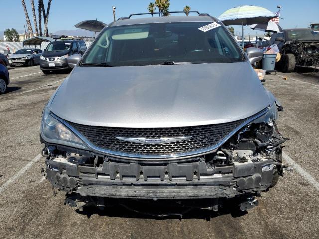 Photo 5 from auction – 2017 CHRYSLER PACIFICA T with VIN 2C4RC1BG3HR747270