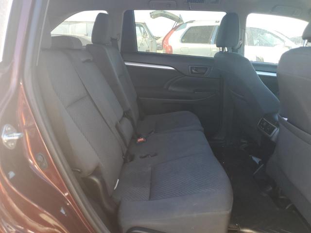 Photo 11 from auction – 2015 TOYOTA HIGHLANDER with VIN 5TDZARFH1FS011830