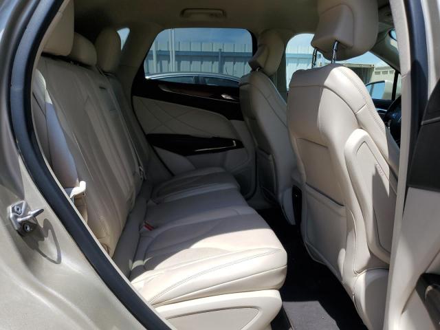 Снимка 11 от търг – 2017 LINCOLN MKC SELECT с VIN 5LMCJ2C90HUL55277