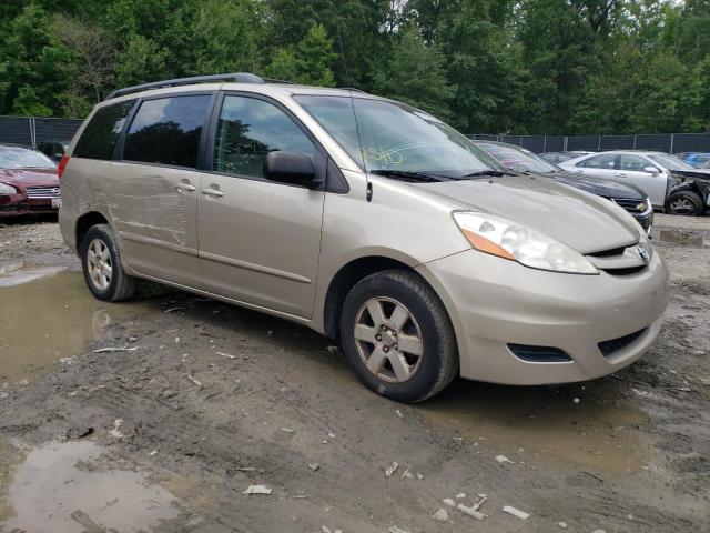 Photo 4 from auction – 2010 TOYOTA SIENNA CE with VIN 5TDKK4CC4AS330920