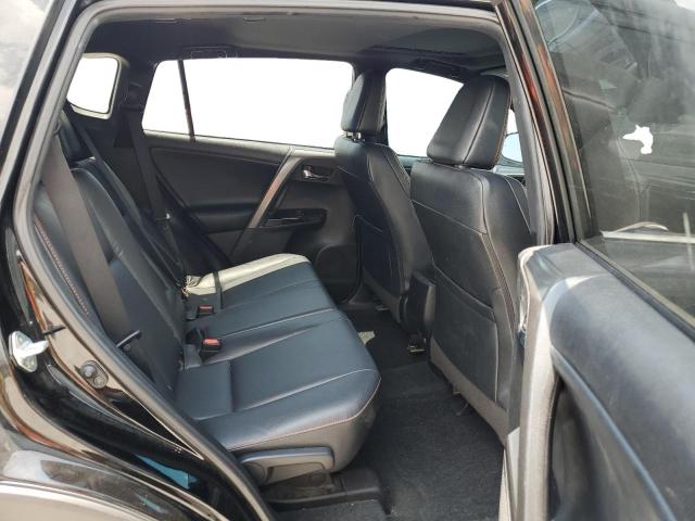Photo 11 from auction – 2018 TOYOTA RAV4 SE with VIN 2T3NFREV4JW505419