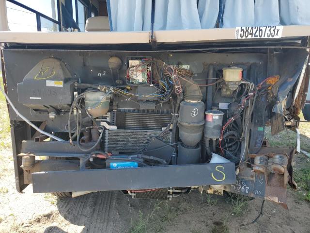 Photo 7 from auction – 1999 FORD FOUR WINDS with VIN 3FCNF53S7XJA06966