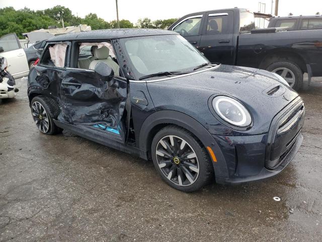 Photo 4 from auction – 2022 MINI COOPER SE with VIN WMW13DJ02N2P73739