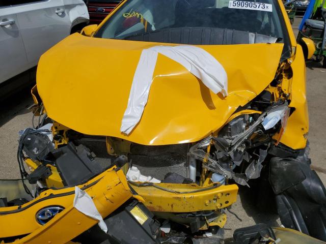 Photo 11 from auction – 2014 TOYOTA PRIUS C with VIN JTDKDTB35E1072769