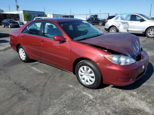 Photo 4 from auction – 2005 TOYOTA CAMRY LE with VIN 4T1BE32K15U425362