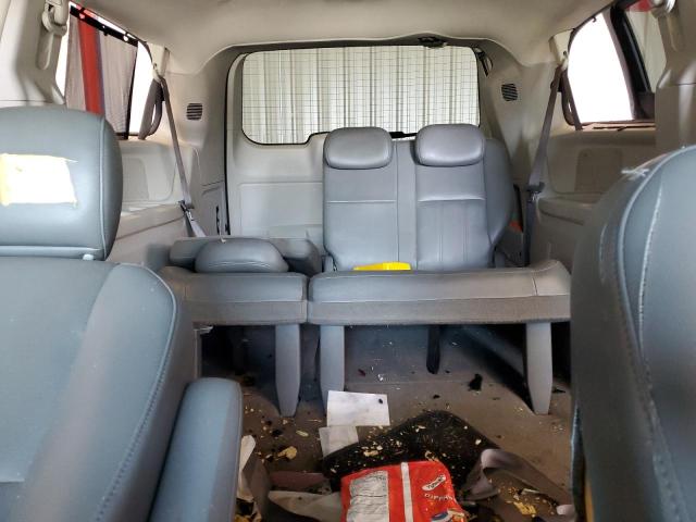 Photo 10 from auction – 2010 CHRYSLER TOWN & COU with VIN 2A4RR5DX0AR241639