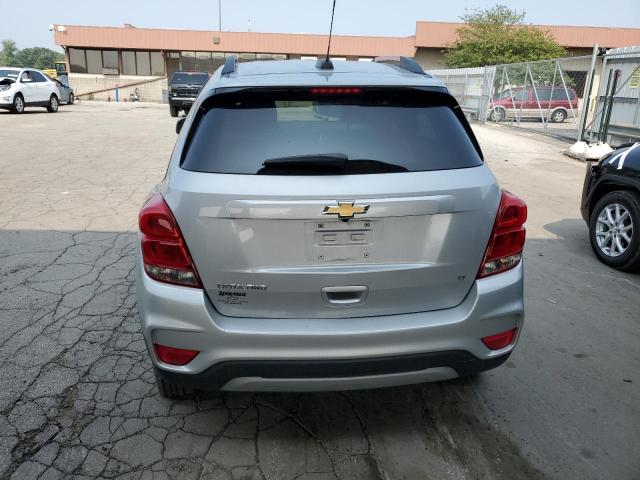 Photo 6 from auction – 2018 CHEVROLET TRAX 1LT with VIN 3GNCJPSB8JL292333