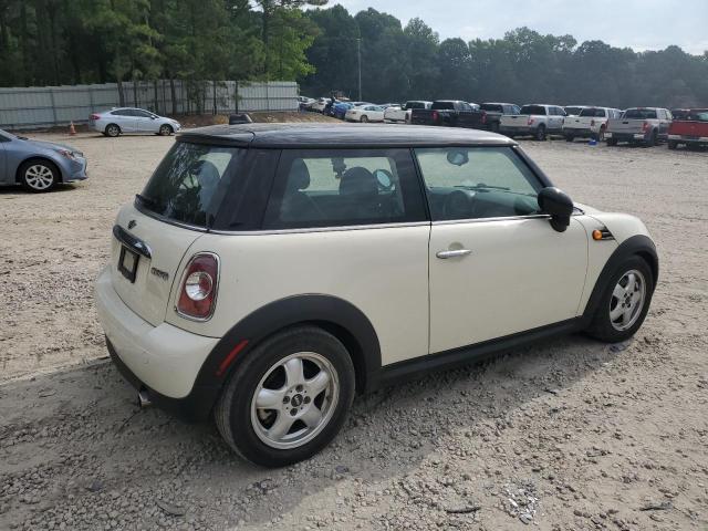 Photo 3 from auction – 2011 MINI COOPER with VIN WMWSU3C53BT184239