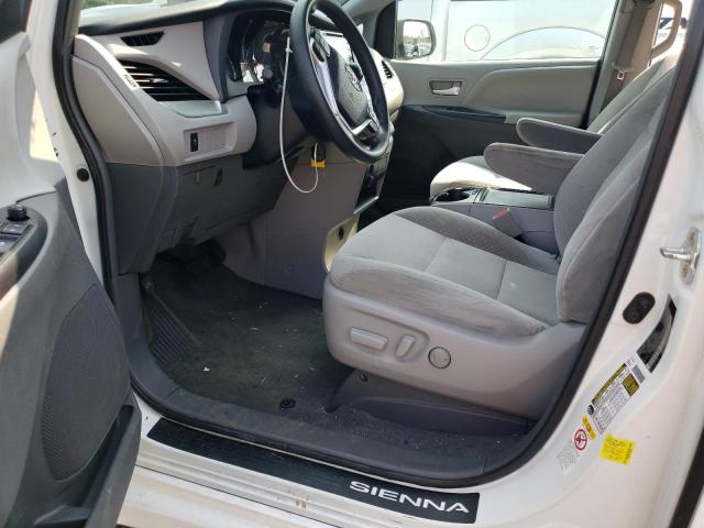 Photo 7 from auction – 2018 TOYOTA SIENNA LE with VIN 5TDKZ3DC2JS955112