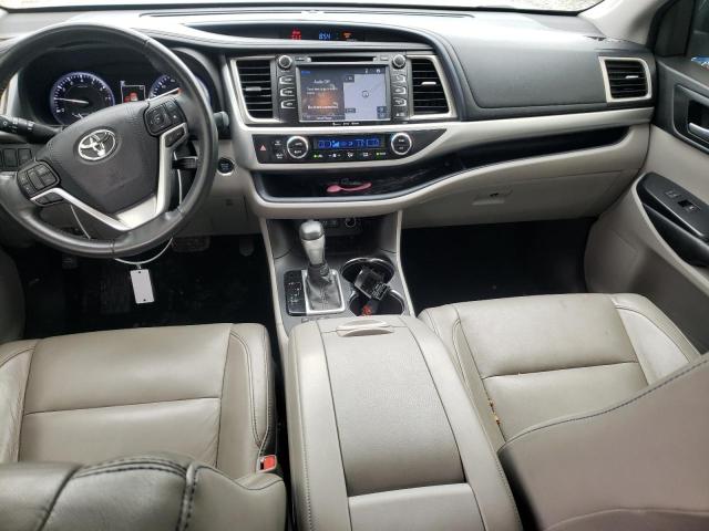 Photo 8 from auction – 2018 TOYOTA HIGHLANDER with VIN 5TDKZRFH7JS238443