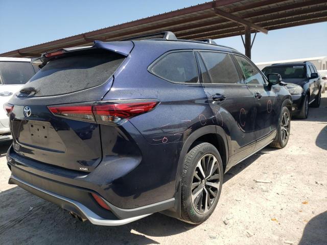Photo 3 from auction – 2021 TOYOTA HIGHLANDER with VIN 5TDLZRAH3MS078190