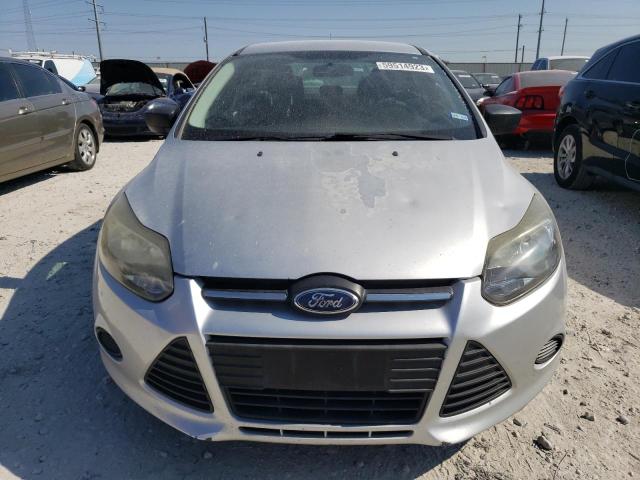 Снимка 5 от търг – 2013 FORD FOCUS S с VIN 1FADP3E27DL209612