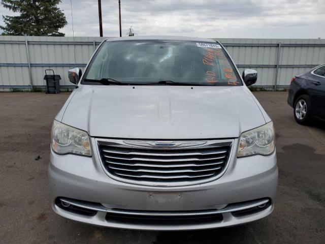 Photo 5 from auction – 2011 CHRYSLER TOWN & COU with VIN 2A4RR8DG2BR759657