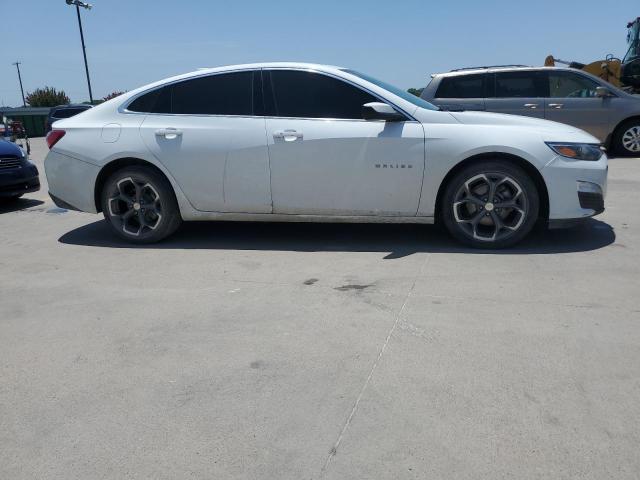 Photo 4 from auction – 2020 CHEVROLET MALIBU LT with VIN 1G1ZD5ST5LF117941