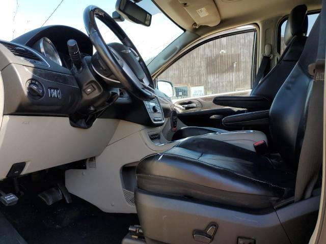 Photo 7 from auction – 2015 CHRYSLER TOWN & COU with VIN 2C4RC1GG0FR697188