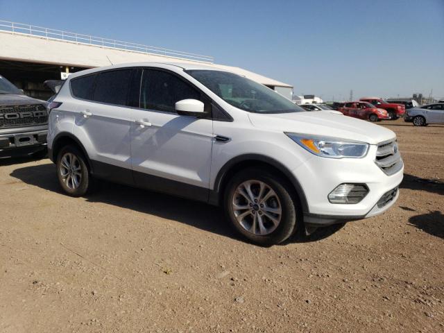 Photo 4 from auction – 2017 FORD ESCAPE SE with VIN 1FMCU0GD6HUE97226