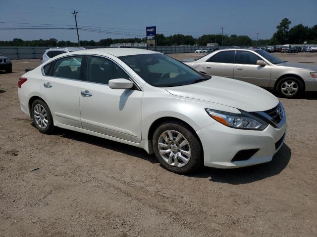 Photo 4 from auction – 2016 NISSAN ALTIMA 2.5 with VIN 1N4AL3AP6GC228754