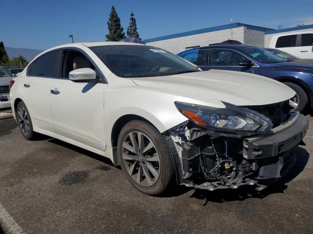 Photo 4 from auction – 2017 NISSAN ALTIMA 2.5 with VIN 1N4AL3APXHC206483
