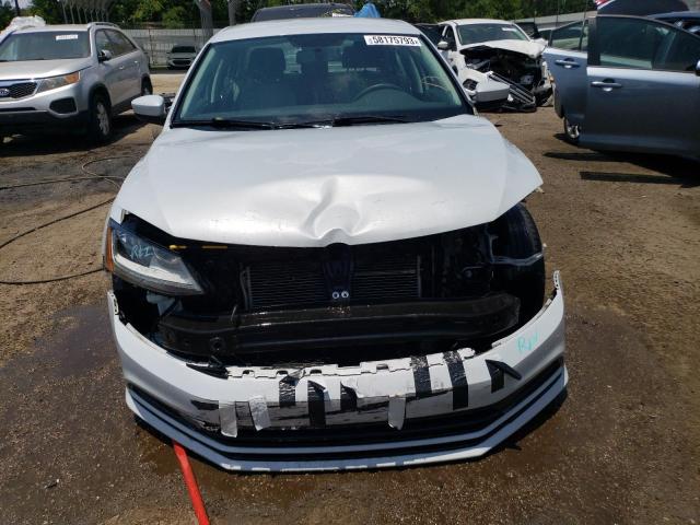 Photo 5 from auction – 2017 VOLKSWAGEN JETTA S with VIN 3VW2B7AJ3HM366687