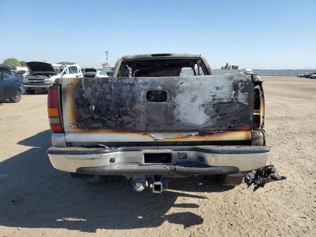 Photo 6 from auction – 2005 GMC NEW SIERRA with VIN 2GTEC19T851110614
