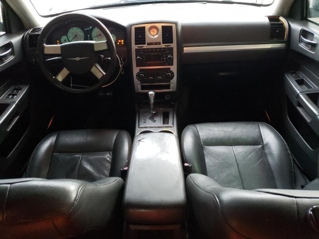 Photo 8 from auction – 2010 CHRYSLER 300 TOURIN with VIN 2C3CA5CV1AH162204