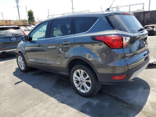 Photo 2 from auction – 2019 FORD ESCAPE SE with VIN 1FMCU0GD9KUC04815