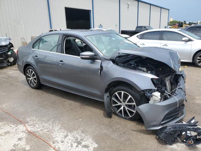 Photo 4 from auction – 2018 VOLKSWAGEN JETTA SE with VIN 3VWDB7AJ8JM260184