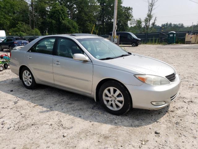 Photo 4 from auction – 2004 TOYOTA CAMRY LE with VIN 4T1BE32K74U268824