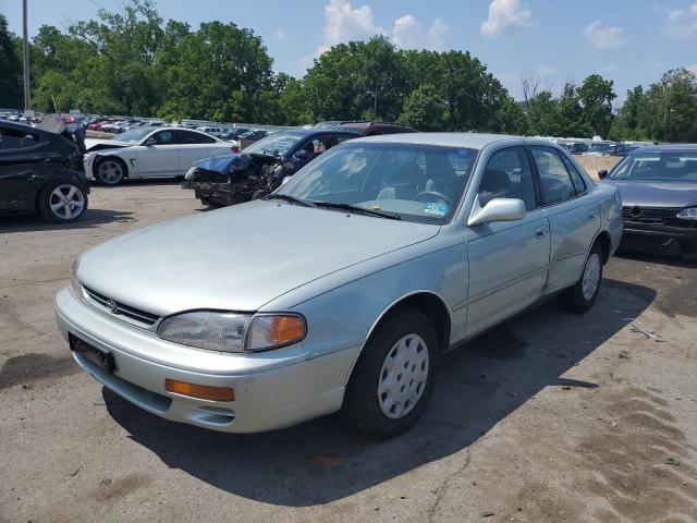 TOYOTA CAMRY LE 1995 with VIN 4T1SK12E2SU626822 - Photo from auction