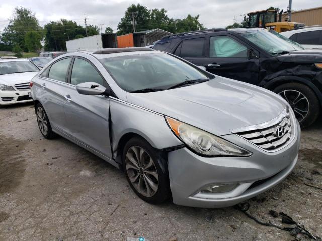 Photo 4 from auction – 2013 HYUNDAI SONATA SE with VIN 5NPEC4AB1DH668631