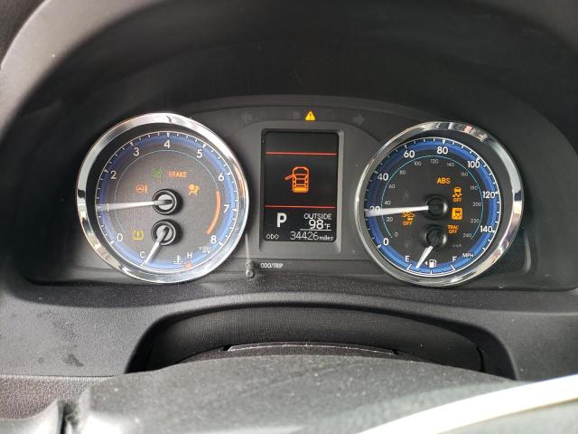 Photo 9 from auction – 2018 TOYOTA COROLLA with VIN 2T1BURHE7JC023235