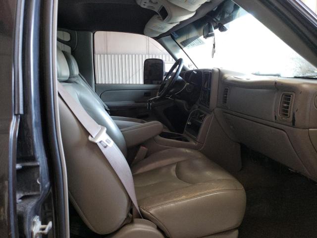 Photo 10 from auction – 2005 CHEVROLET SILVERADO with VIN 1GCHK23205F851029