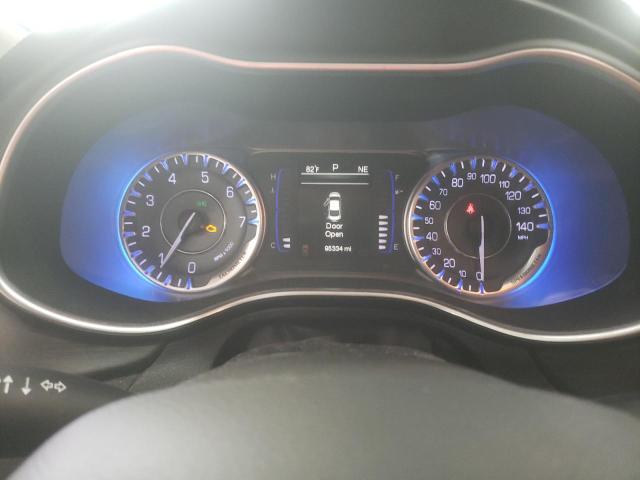 Photo 9 from auction – 2015 CHRYSLER 200 LIMITE with VIN 1C3CCCAB2FN533490