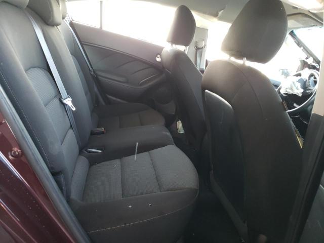 Photo 10 from auction – 2018 KIA FORTE LX with VIN 3KPFK4A72JE169713