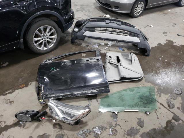 Photo 13 from auction – 2018 TOYOTA RAV4 LIMIT with VIN 2T3DFREV7JW751439