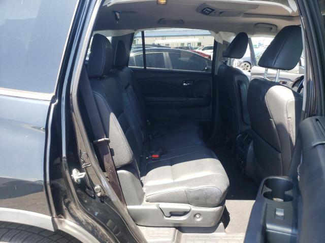 Photo 10 from auction – 2017 HONDA PILOT TOUR with VIN 5FNYF6H93HB001356