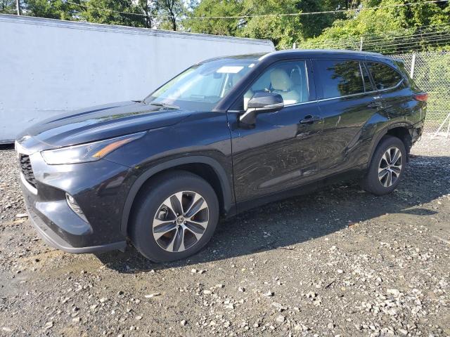 Photo 1 from auction – 2022 TOYOTA HIGHLANDER with VIN 5TDGZRAH1NS112291
