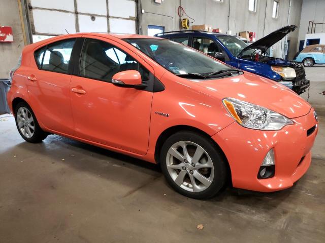 Photo 4 from auction – 2013 TOYOTA PRIUS C with VIN JTDKDTB36D1031663