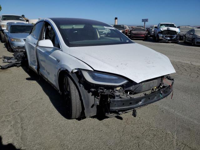 Photo 4 from auction – 2016 TESLA MODEL X with VIN 5YJXCBE28GF005261