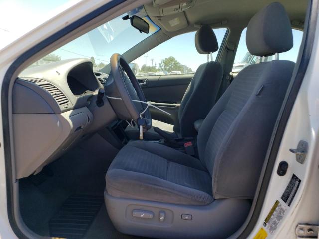Photo 7 from auction – 2005 TOYOTA CAMRY LE with VIN 4T1BE30K95U587646