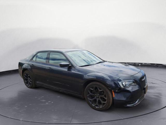 Photo 4 from auction – 2019 CHRYSLER 300 S with VIN 2C3CCABGXKH559613