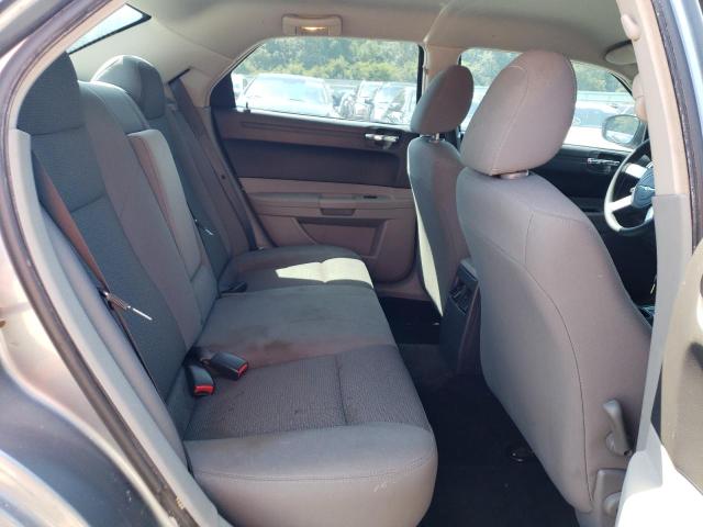 Photo 10 from auction – 2006 CHRYSLER 300 with VIN 2C3KA43R66H502043