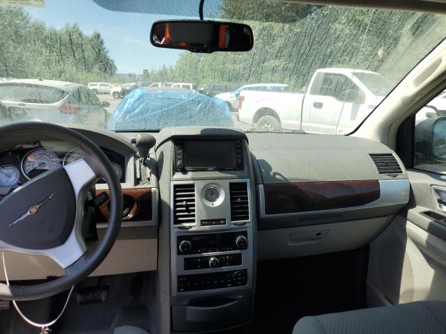 Photo 8 from auction – 2010 CHRYSLER TOWN & COU with VIN 2A4RR5DX0AR478583